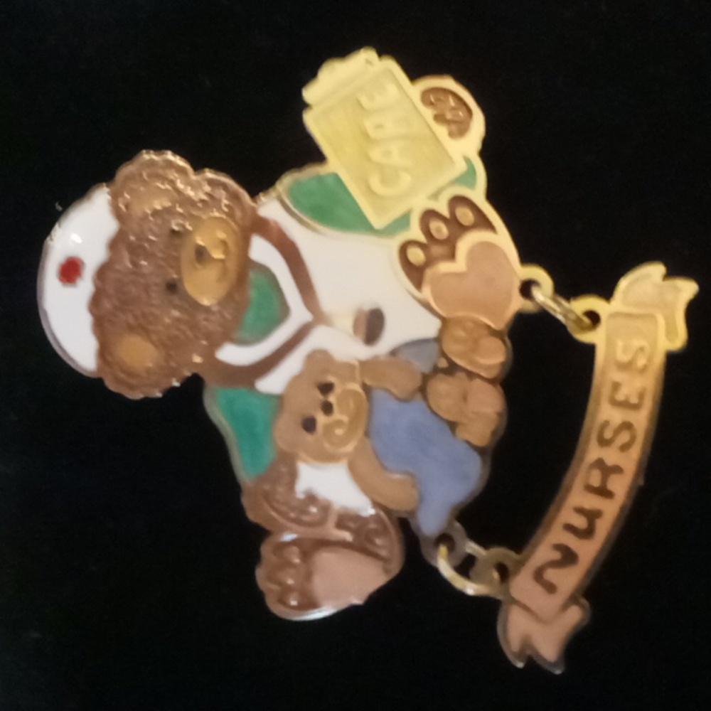 Nurse lapel pin Broach. Nurses care ready bear pin.
